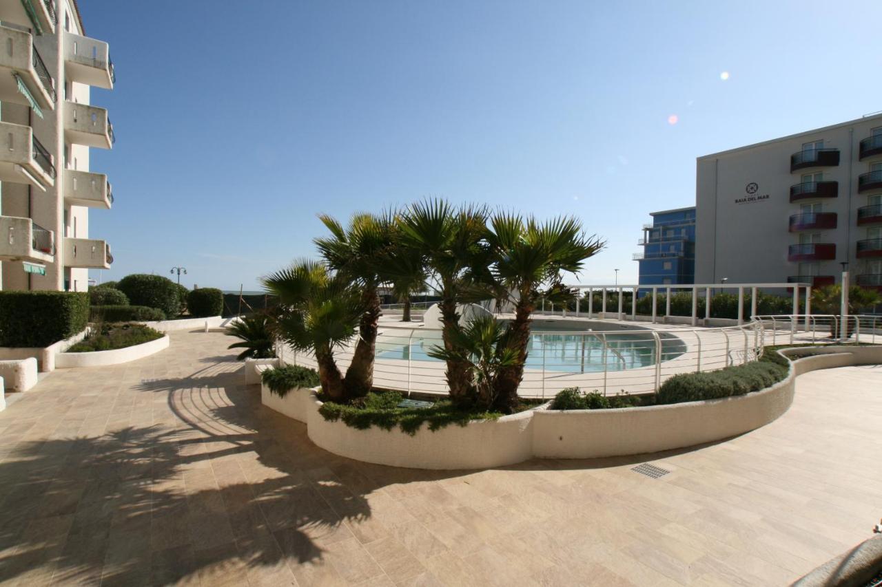 El Palmar Fronte Mare Apartman Lido di Jesolo Kültér fotó