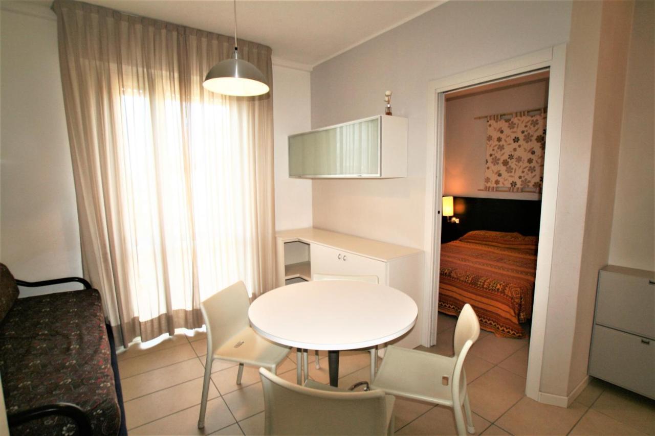 El Palmar Fronte Mare Apartman Lido di Jesolo Kültér fotó