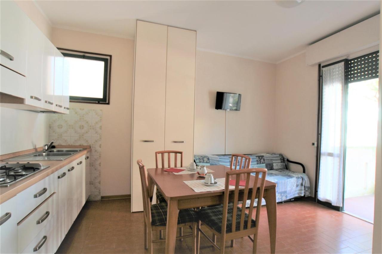 El Palmar Fronte Mare Apartman Lido di Jesolo Kültér fotó